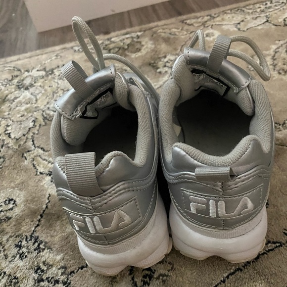 FILA Distributors Silver - Picture 5 of 7